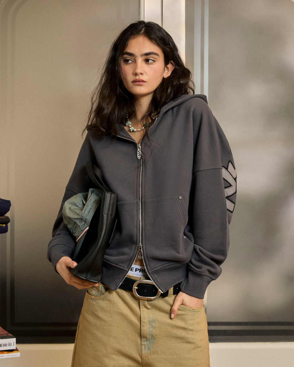 Sudadera Con Cremallera Beast Gris Oscuro