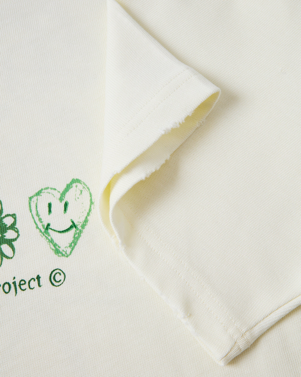 Camiseta Jarrón Blanco Crema