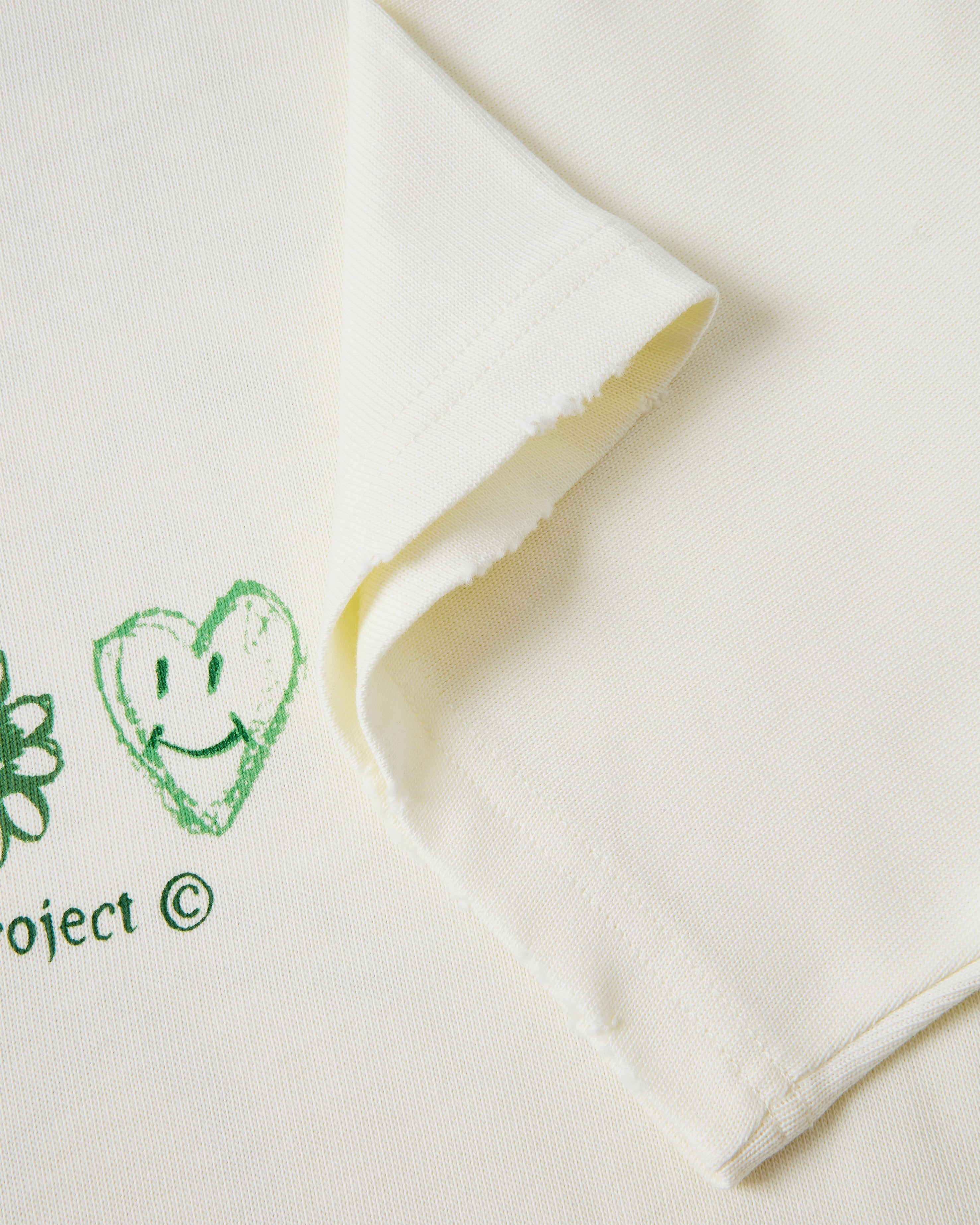 Camiseta Jarrón Blanco Crema