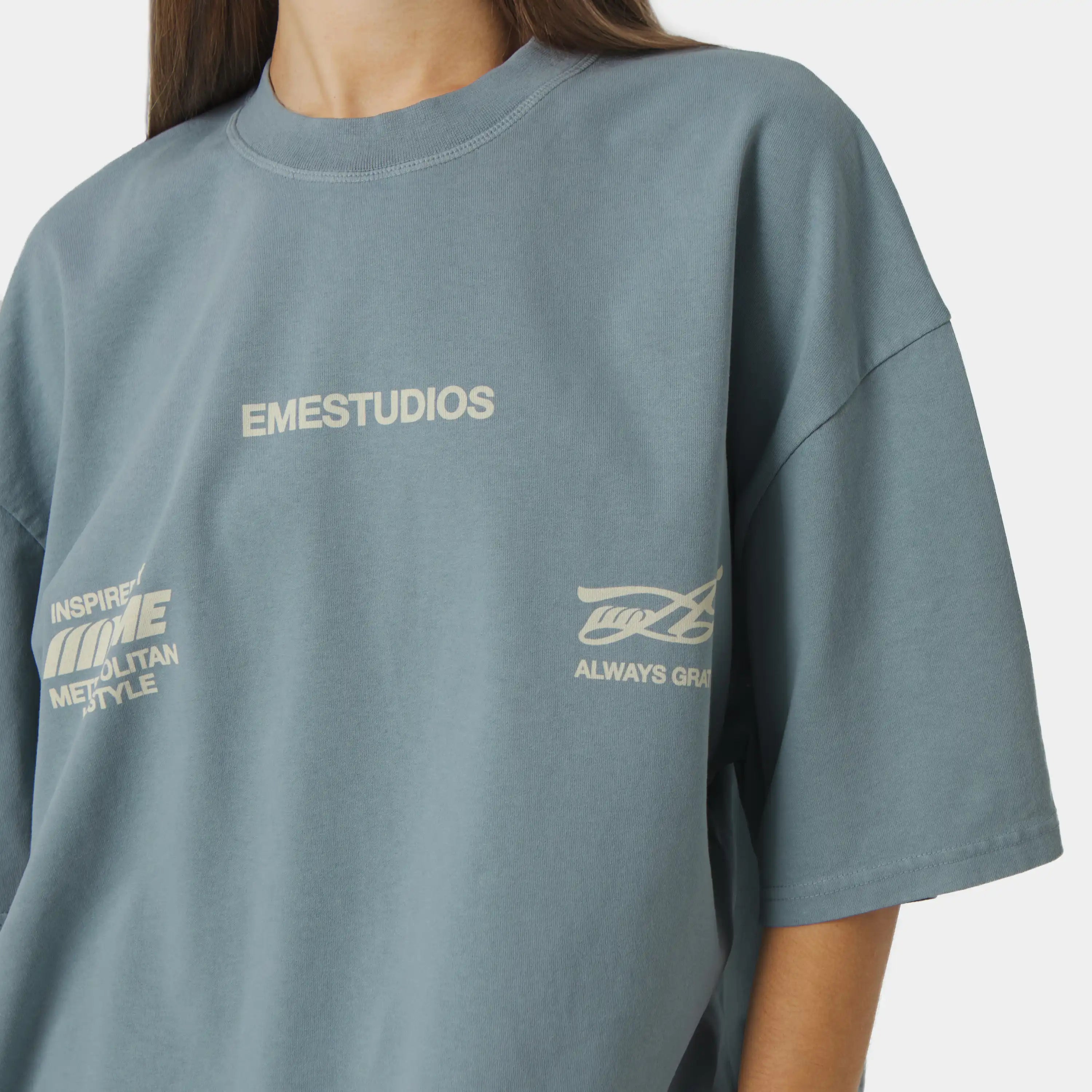 Zephyr Capri Oversized Tee