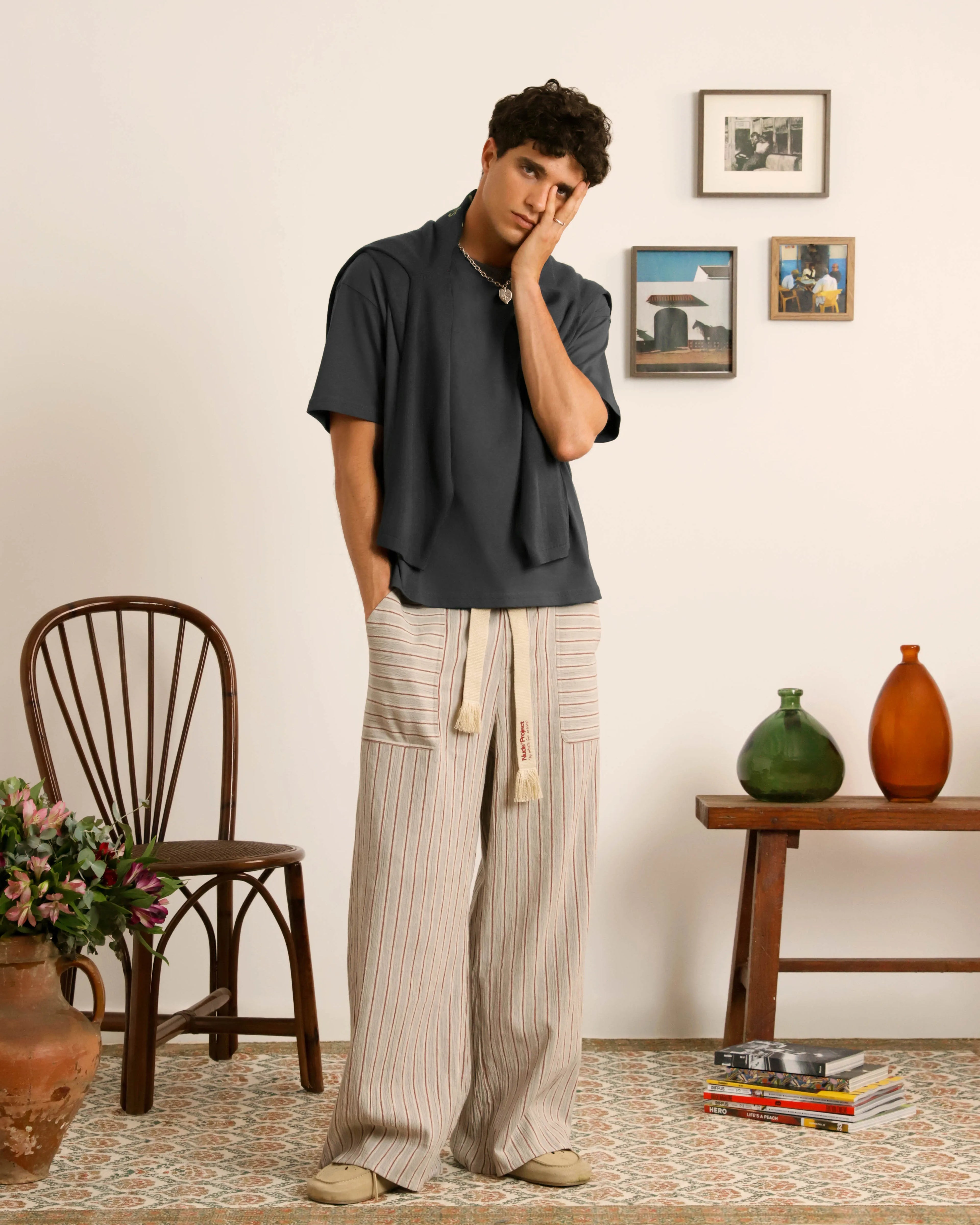 Camiseta Happy Gris Oscuro