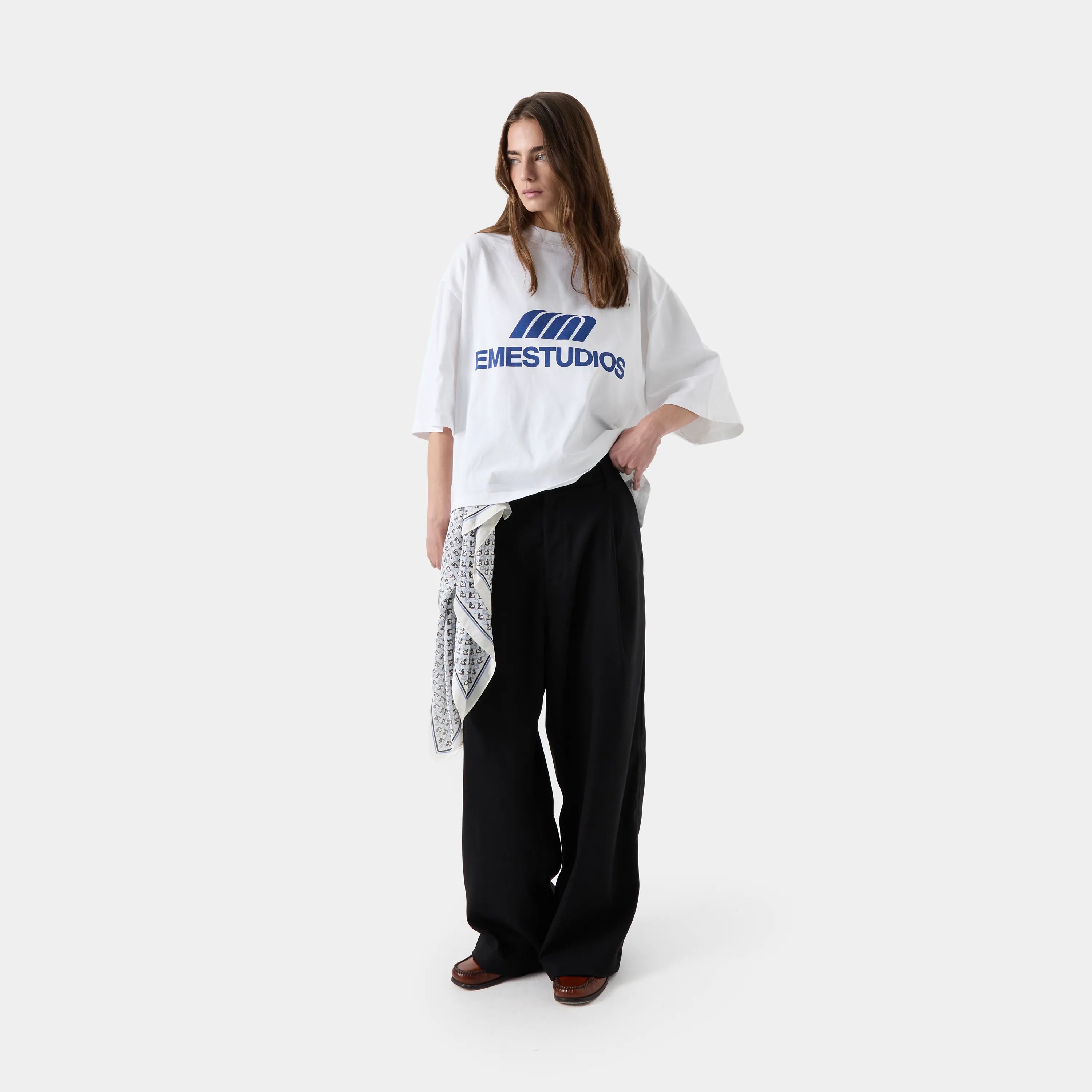 2 Era Pearl Oversized Tee