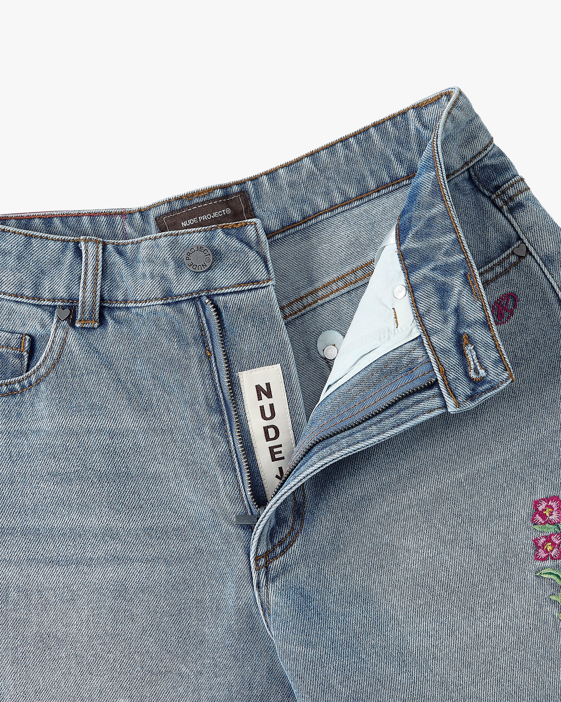 Pantalón Corto Denim Flowers