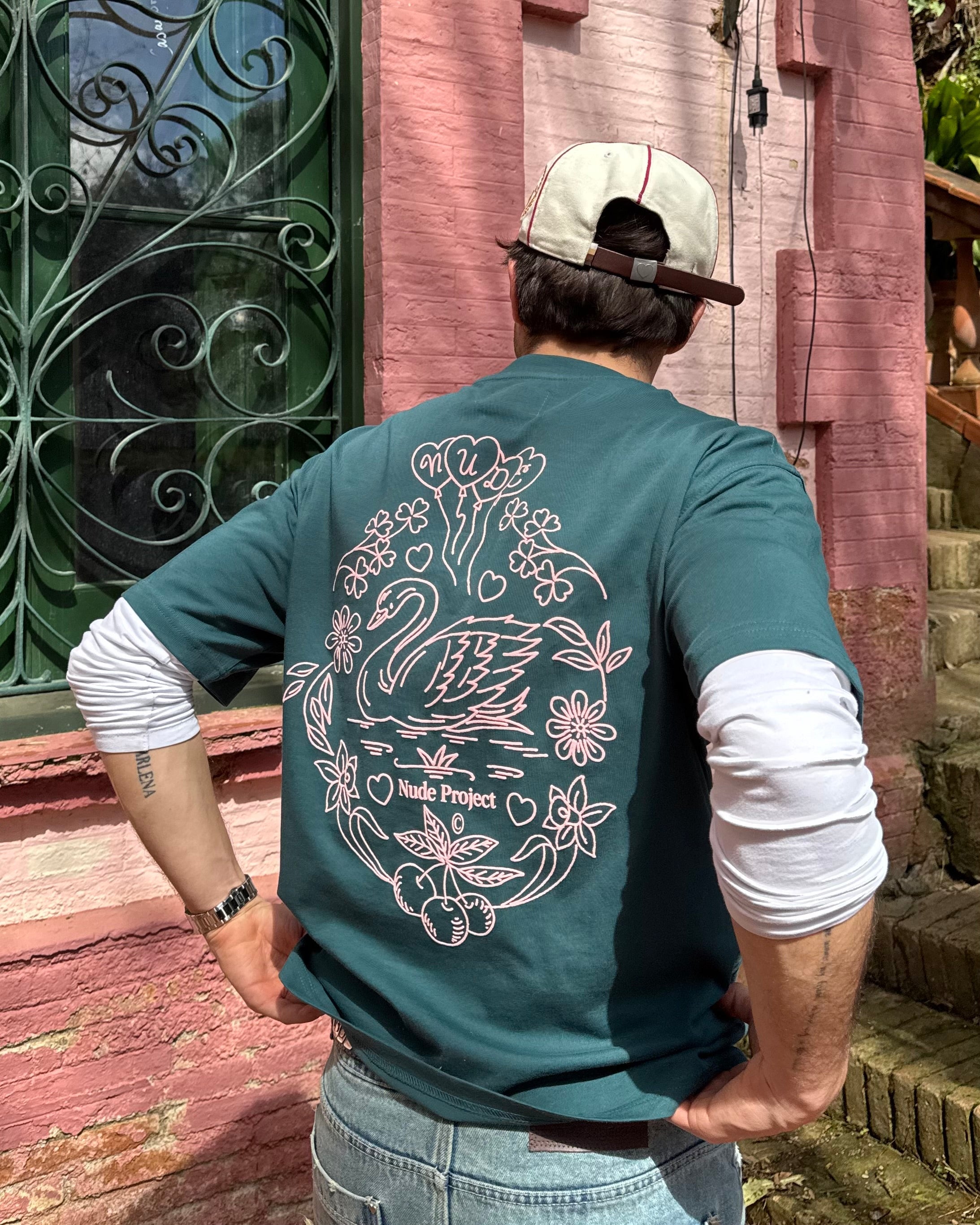 Camiseta Swan Garden Verde