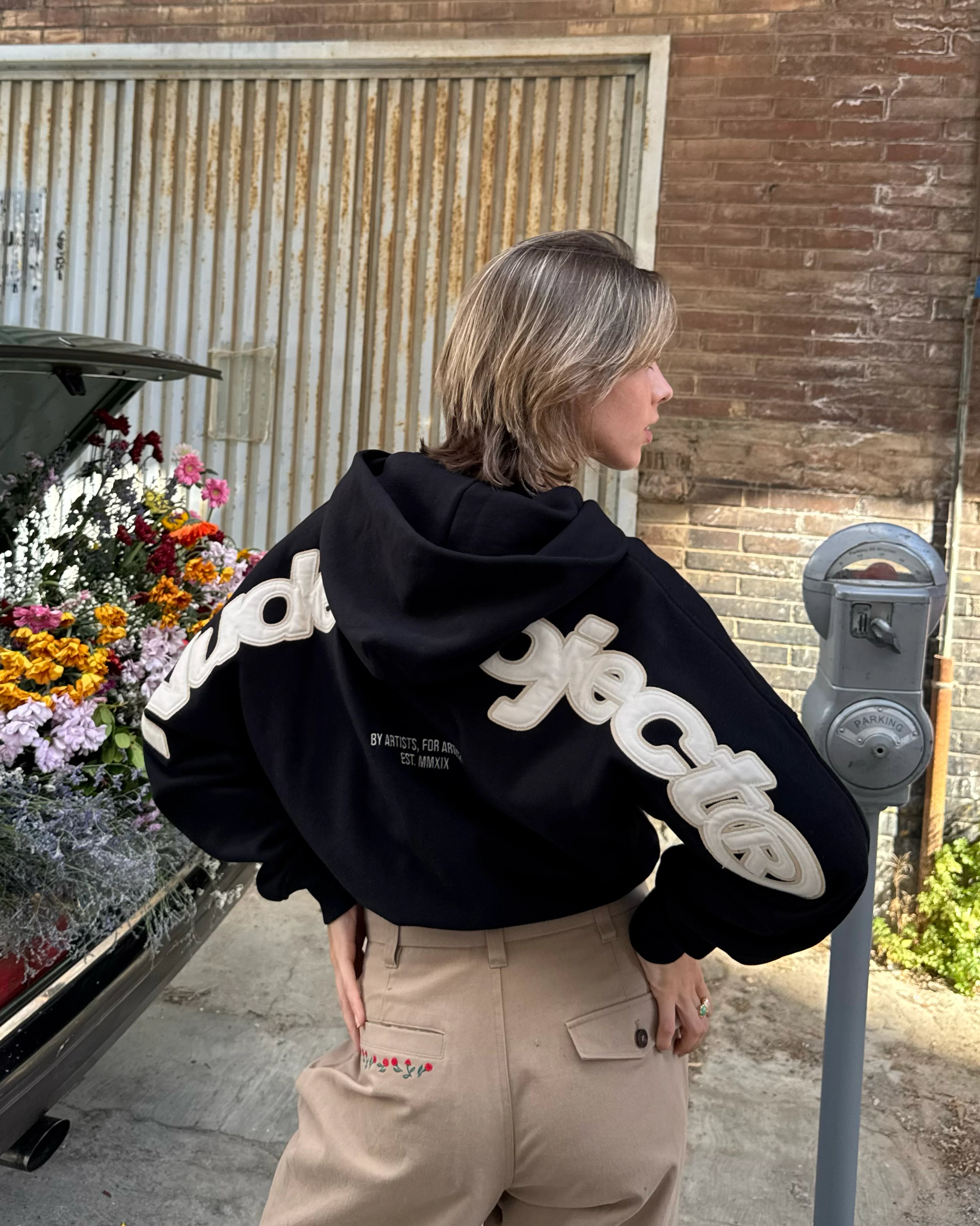 Beast Zip-up Hoodie Black