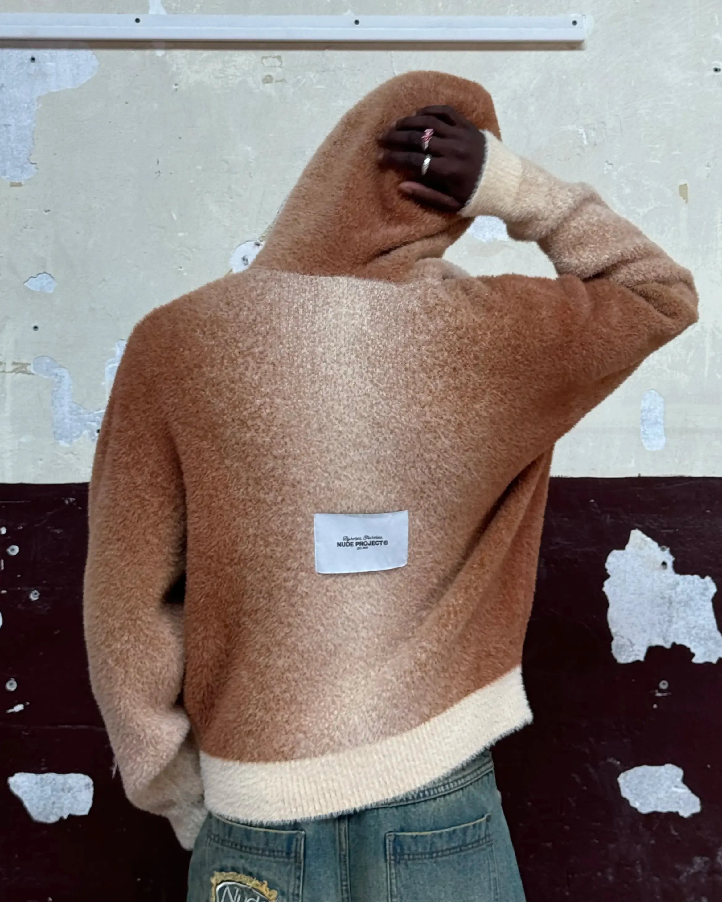 Gradient Knit Zip-Up Hoodie Brown