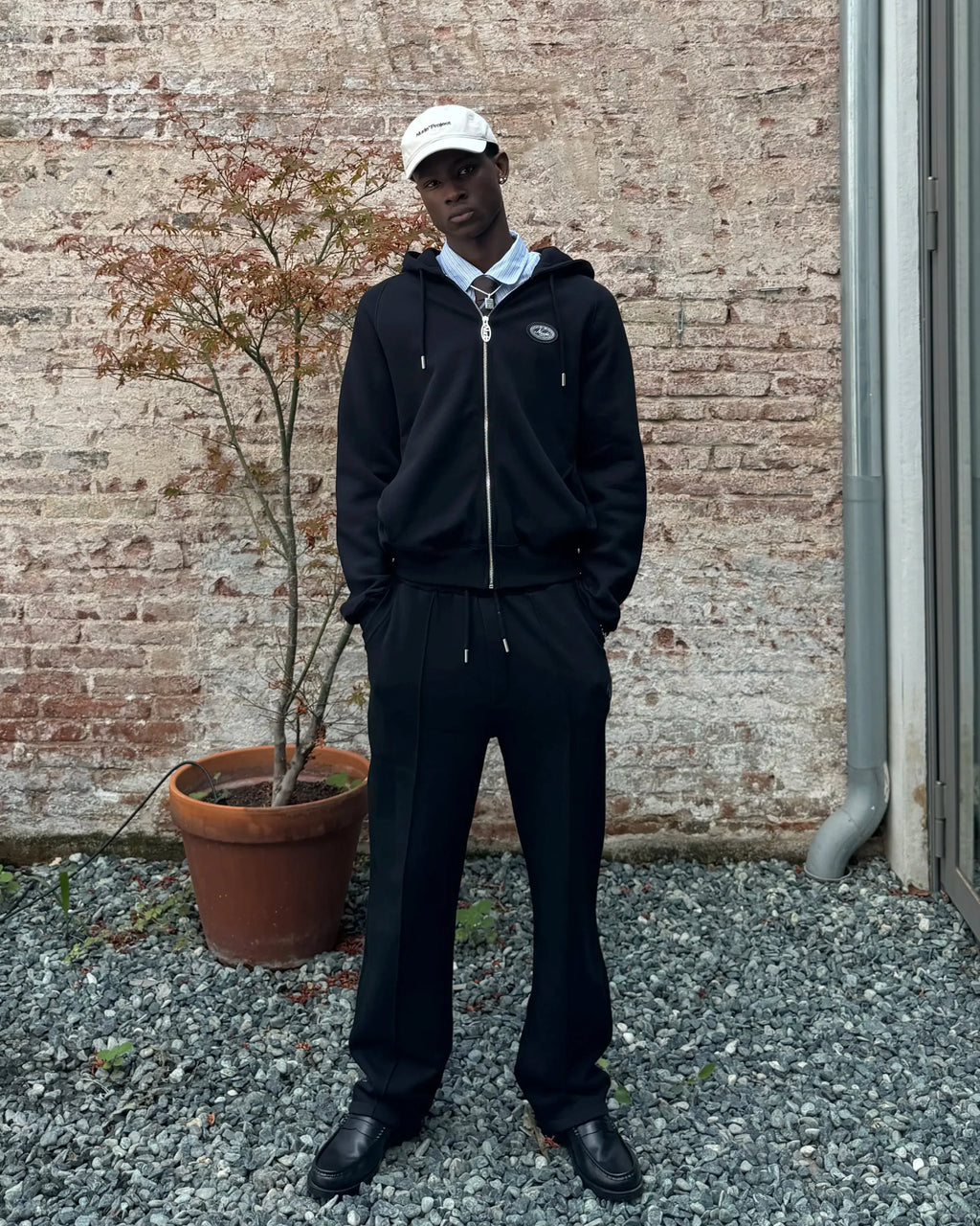 Pantalón Jogger Essentials Negro