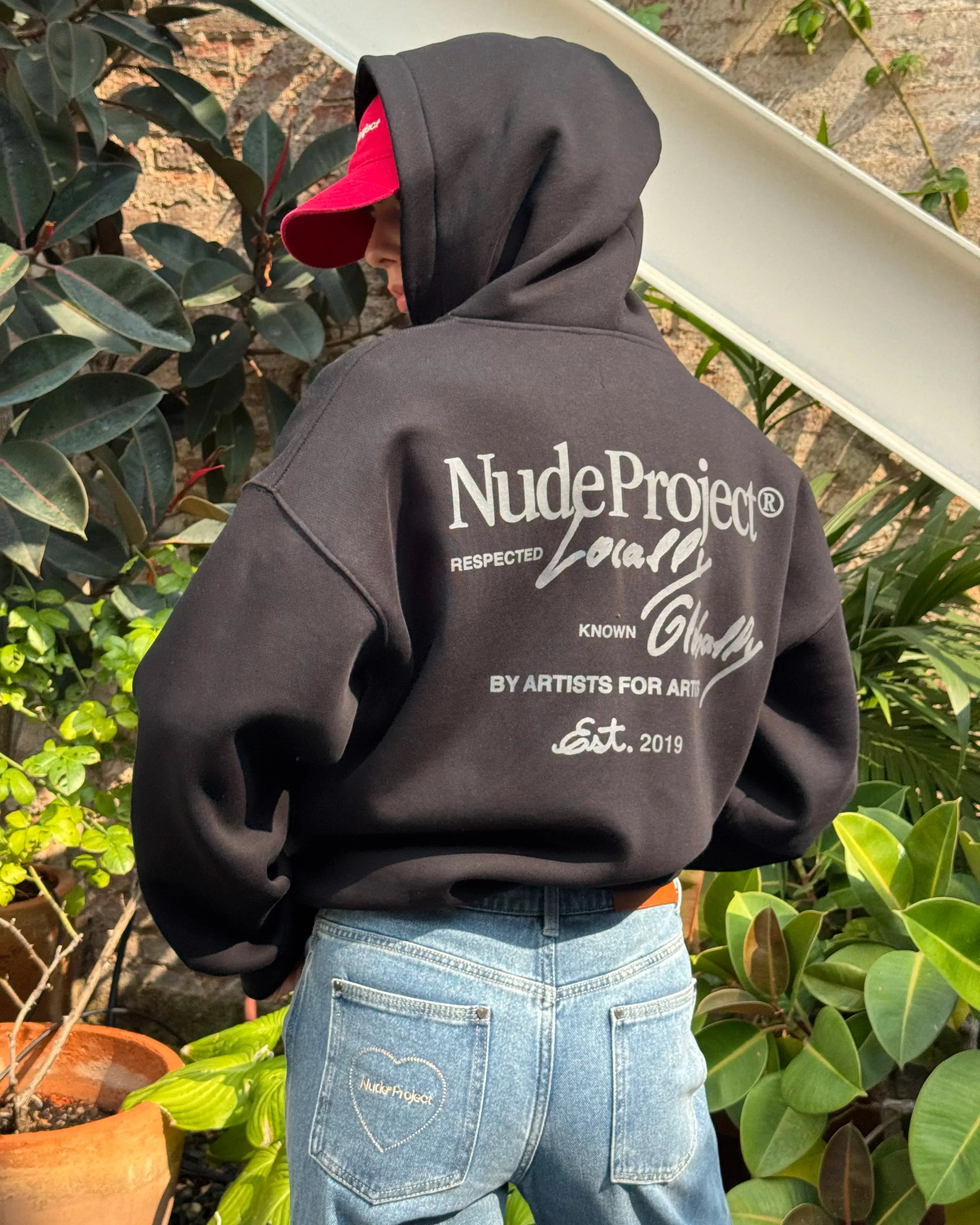 Global Soon Zip-Up Hoodie Black