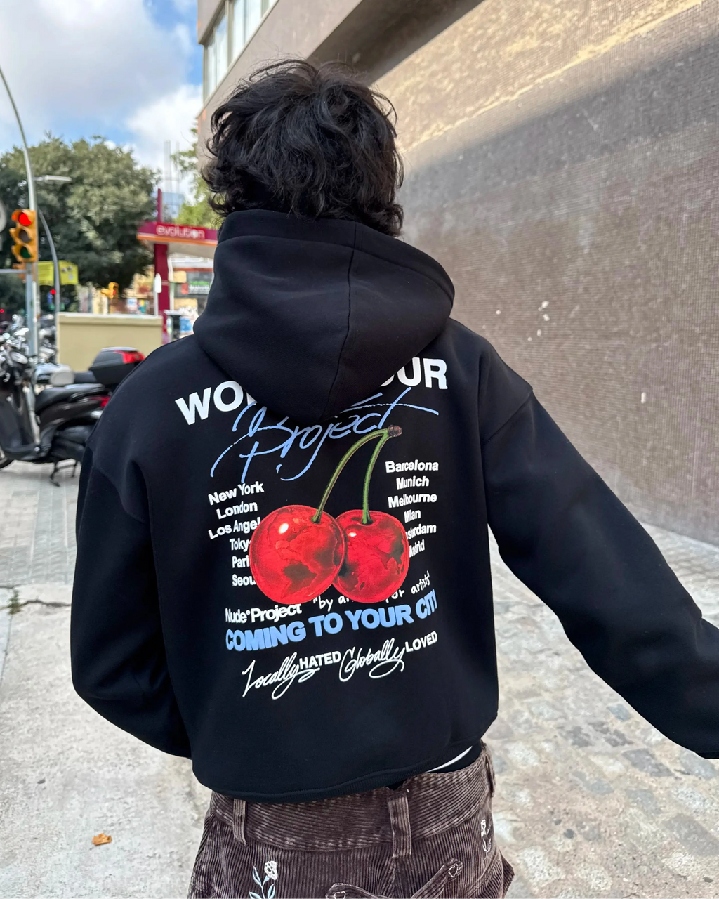 Sudadera Nude Tour Negro Oscuro