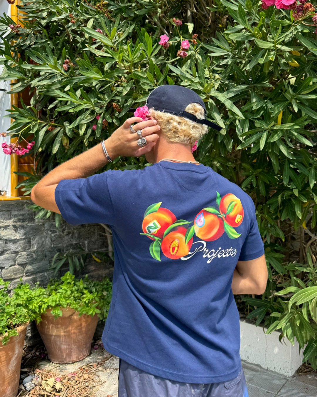 Camiseta Peach Azul Marino