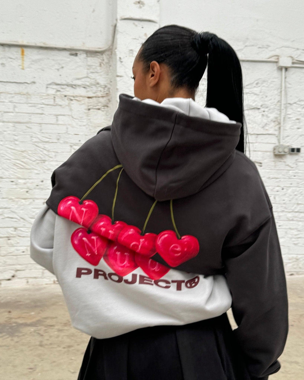 Sudadera Cherry Gris Oscuro