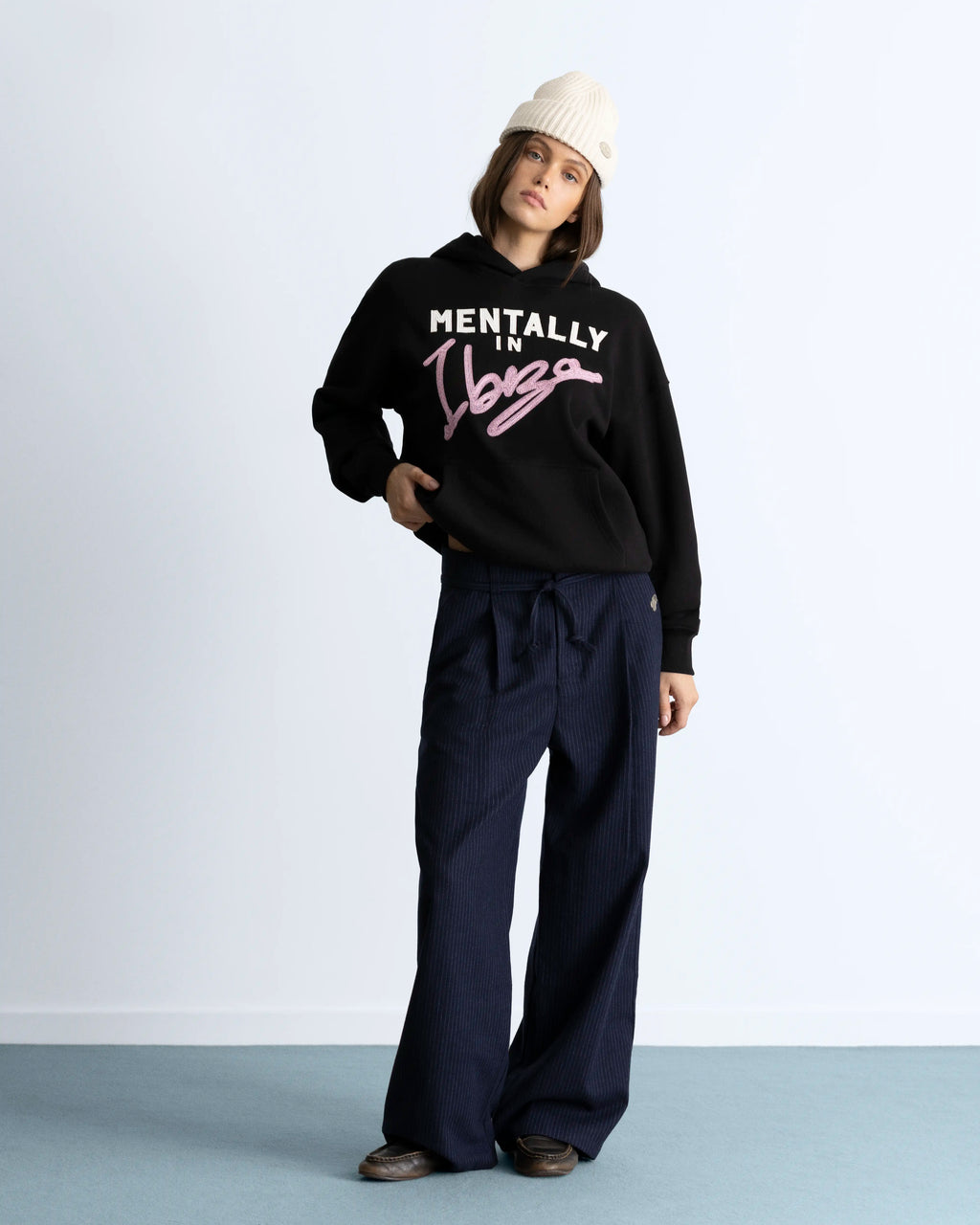 Mindset Hoodie Black