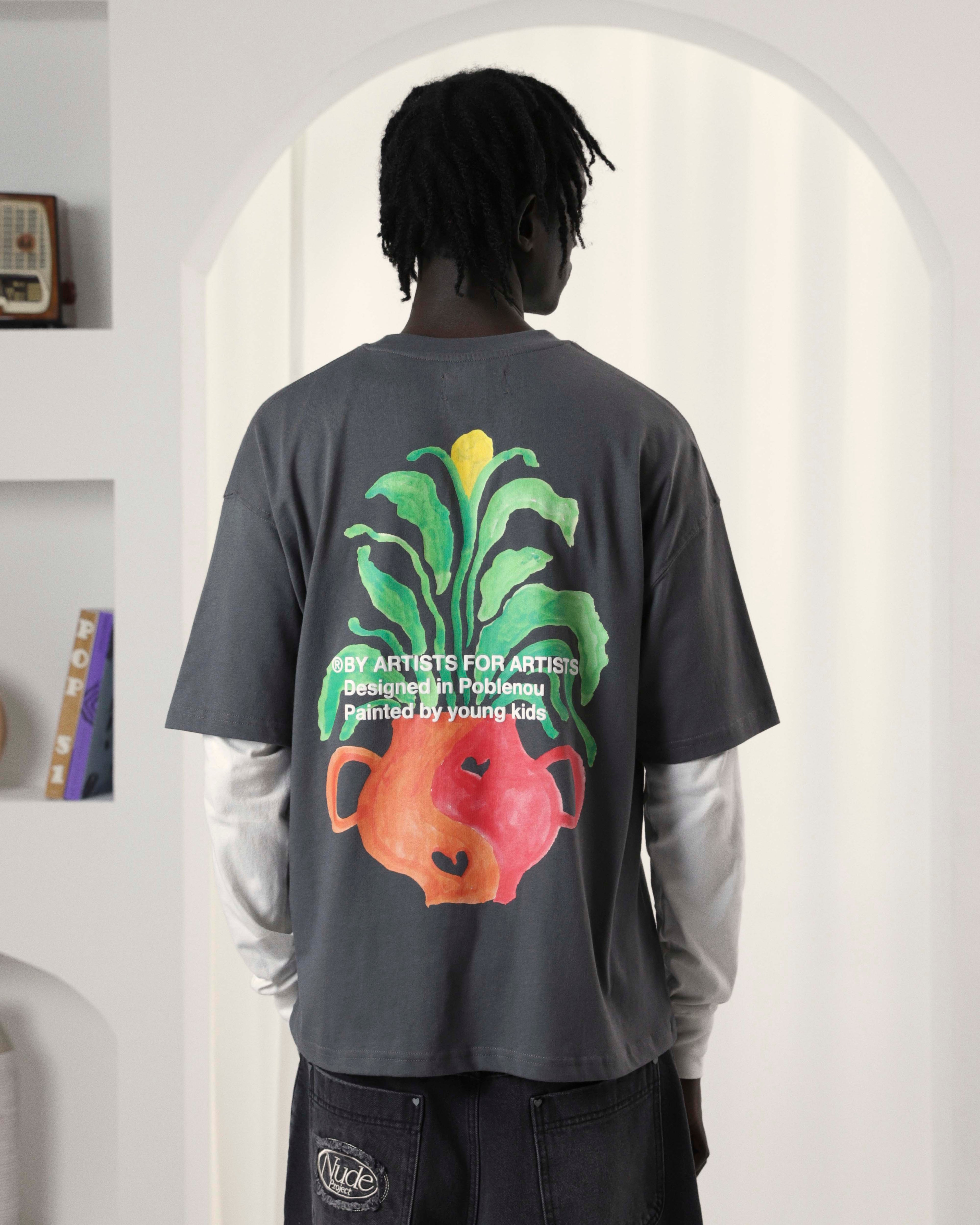 Camiseta Plant Gris Oscuro