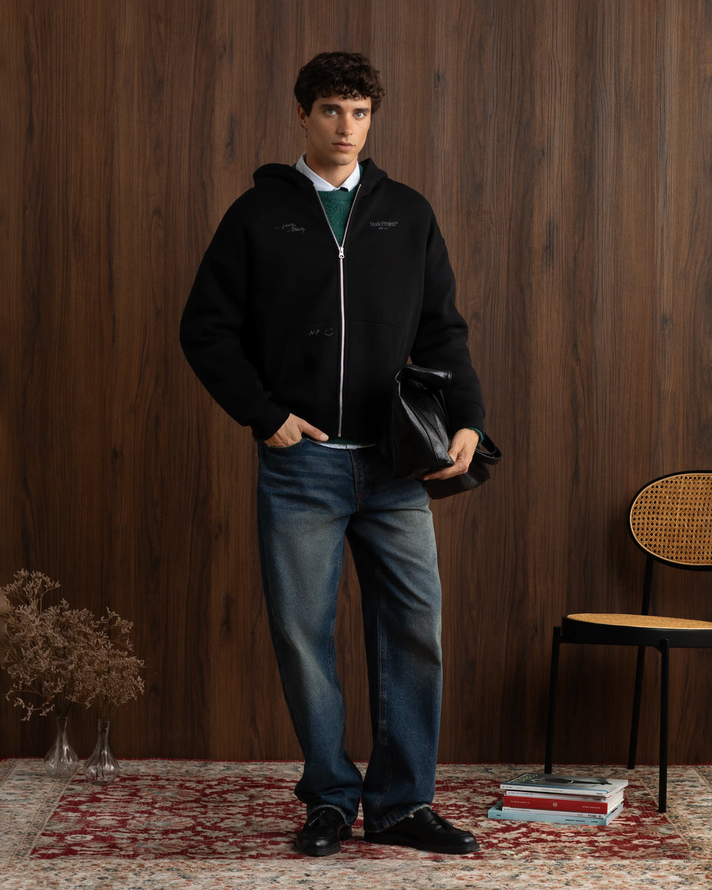 Global Soon Zip-Up Hoodie Black