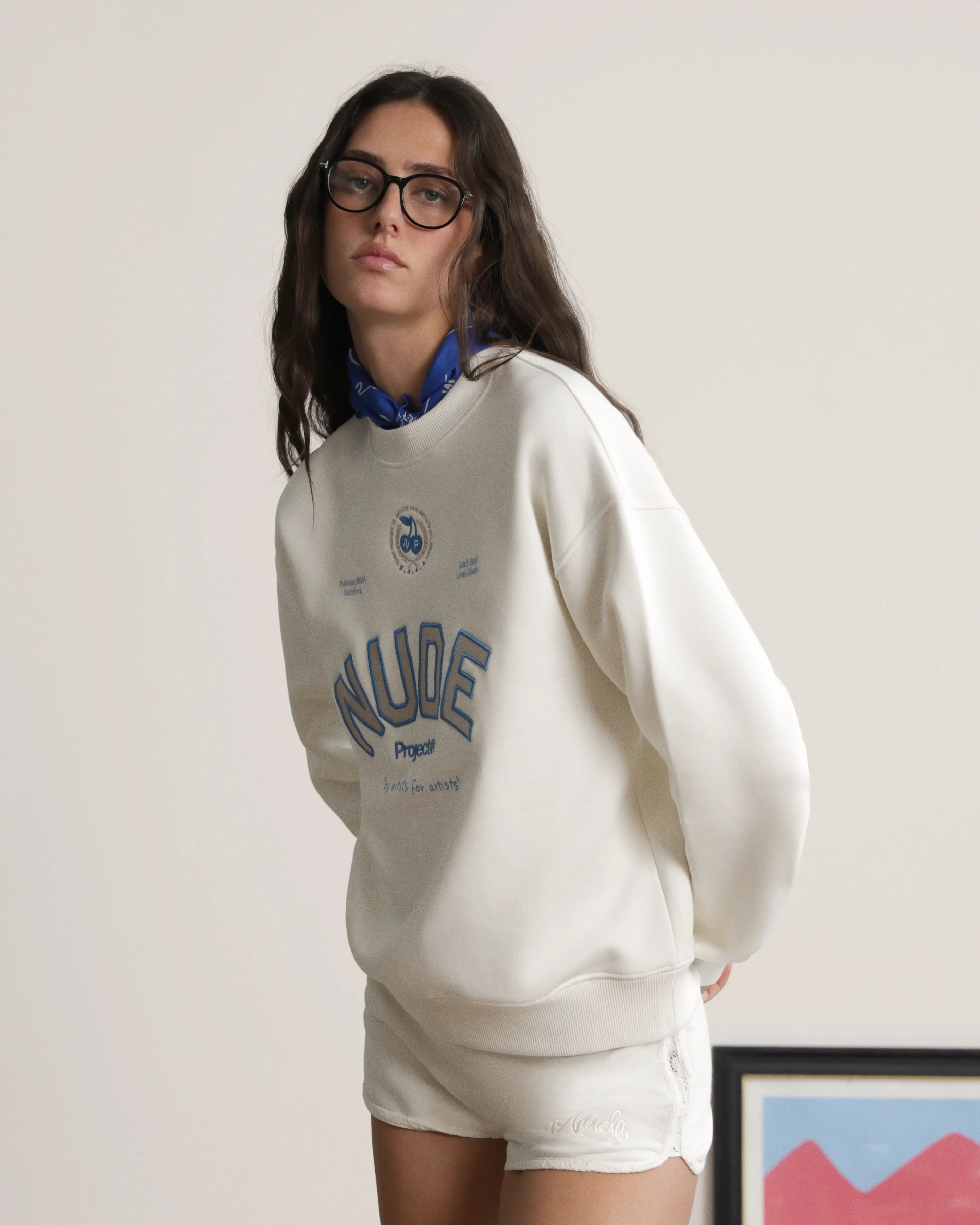 Sudadera Sin Capucha Varsity Blanco Crema
