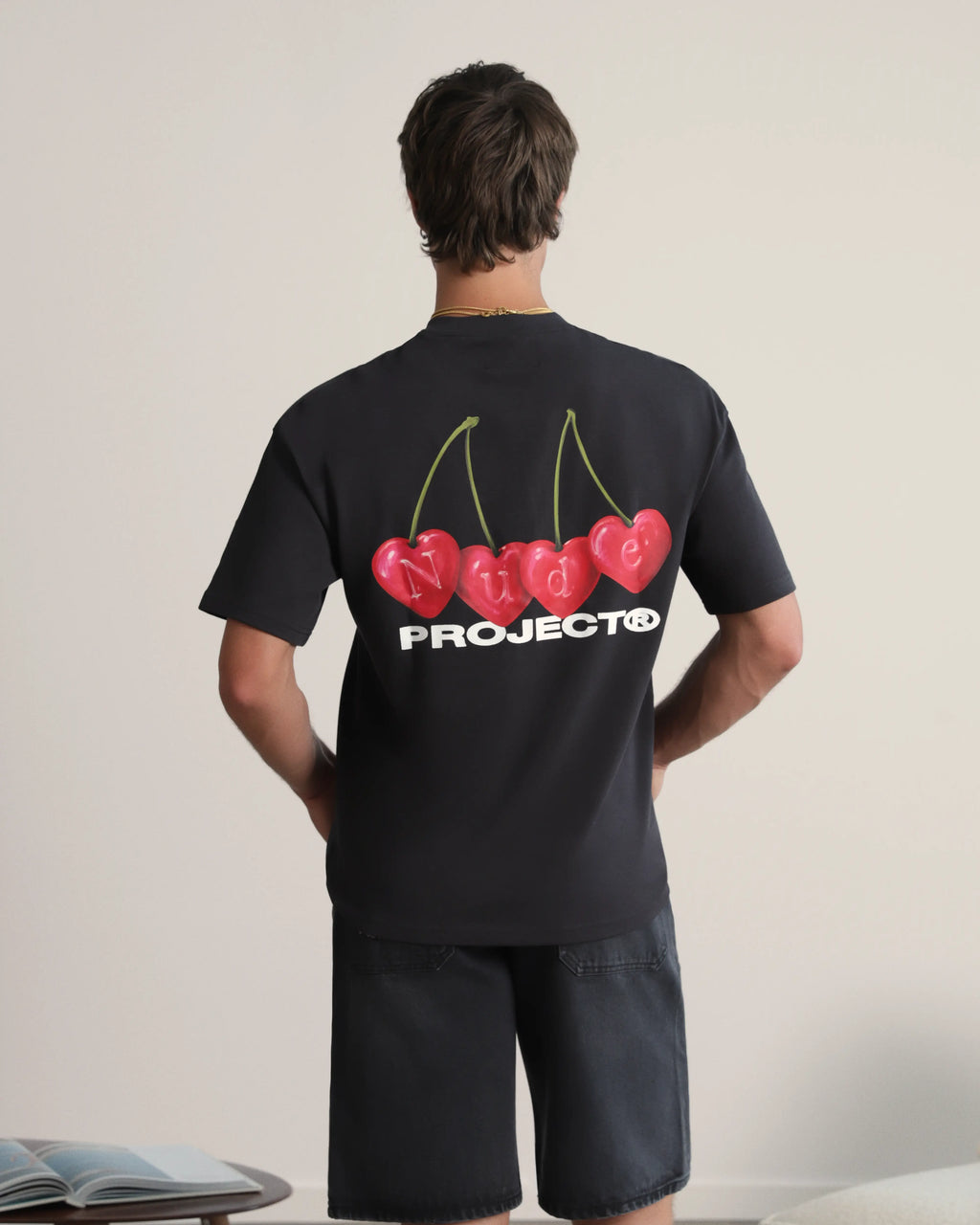 Camiseta Cherry Negra