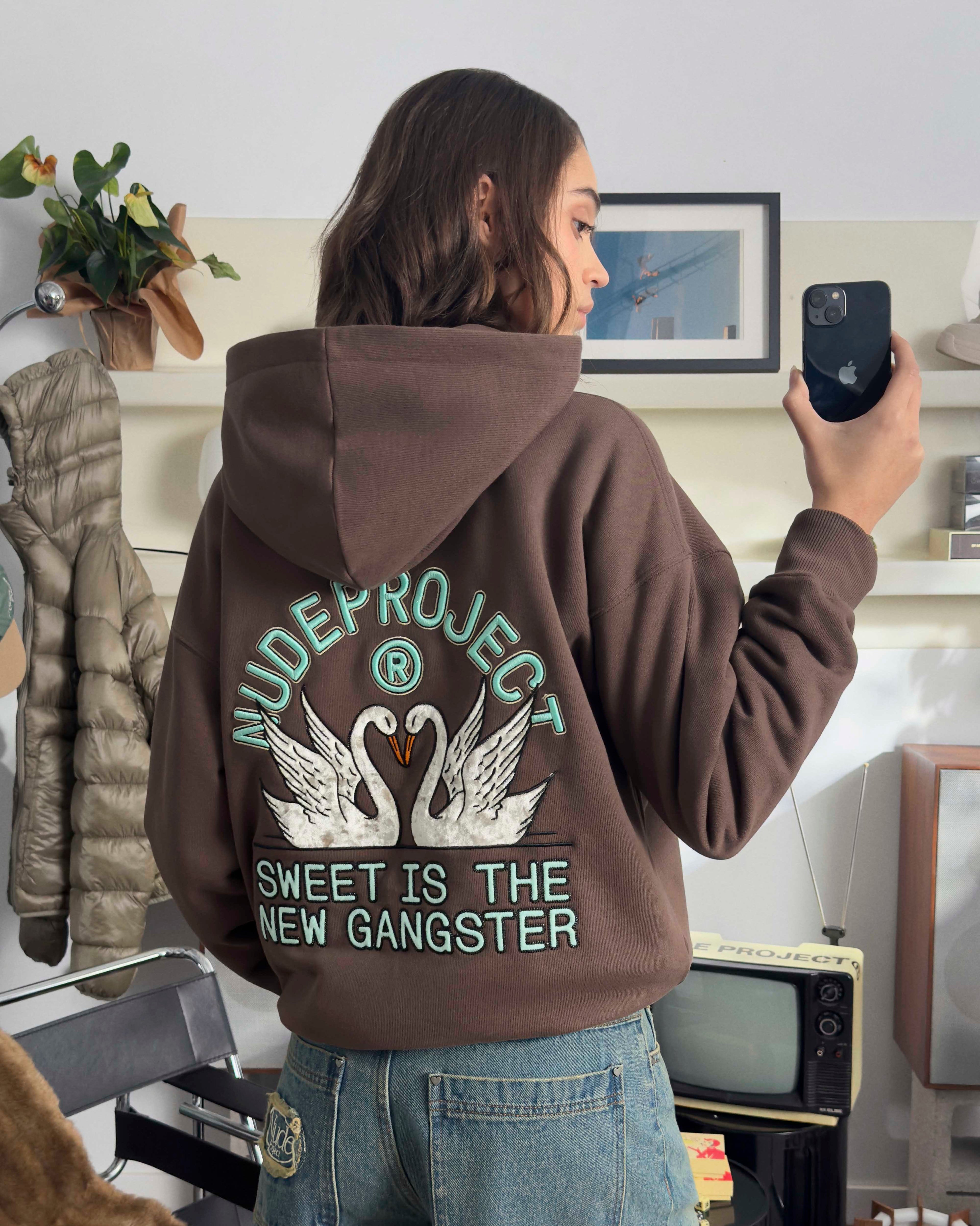 Sudadera Swans Marrón