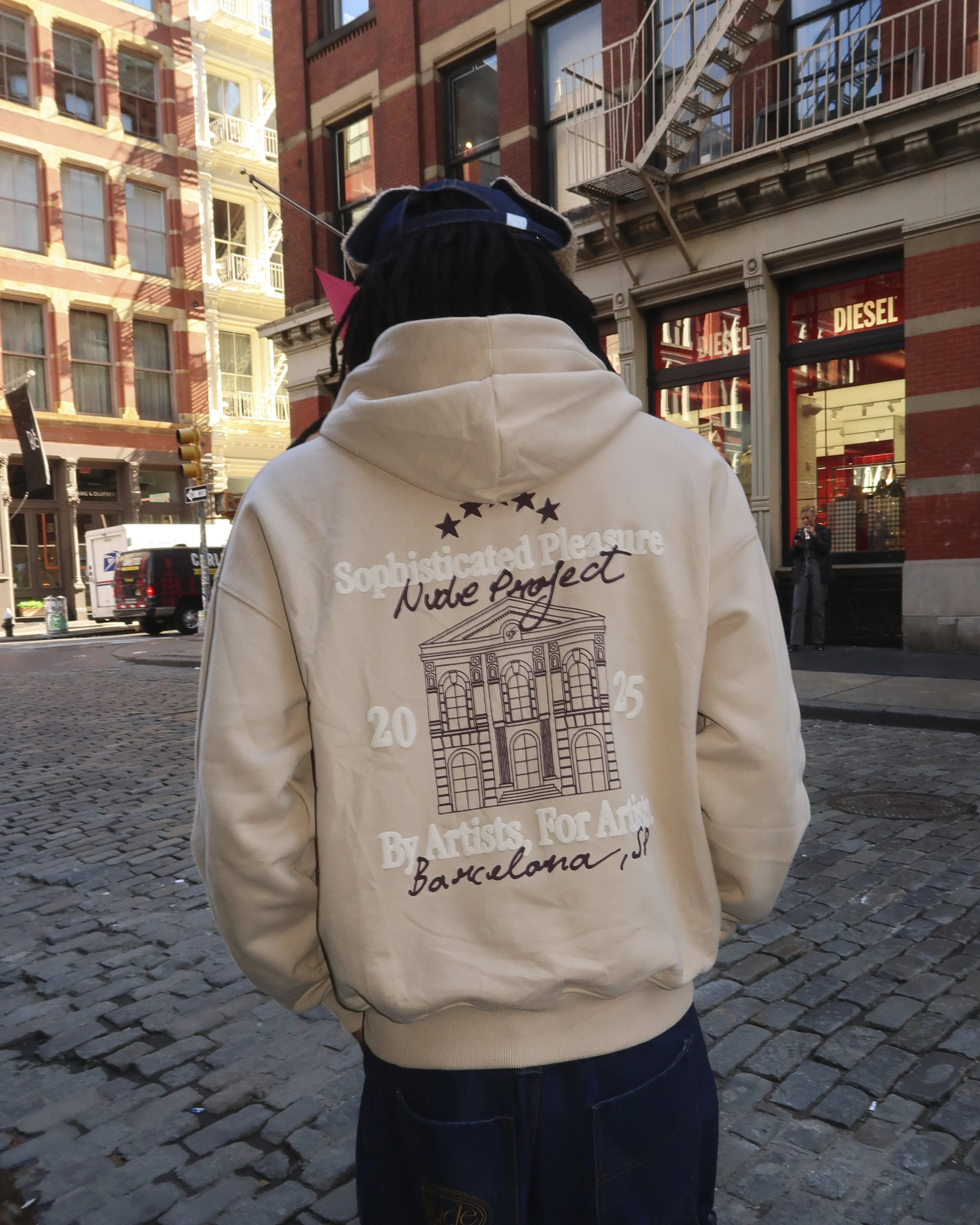 Pleasure Hoodie Cream