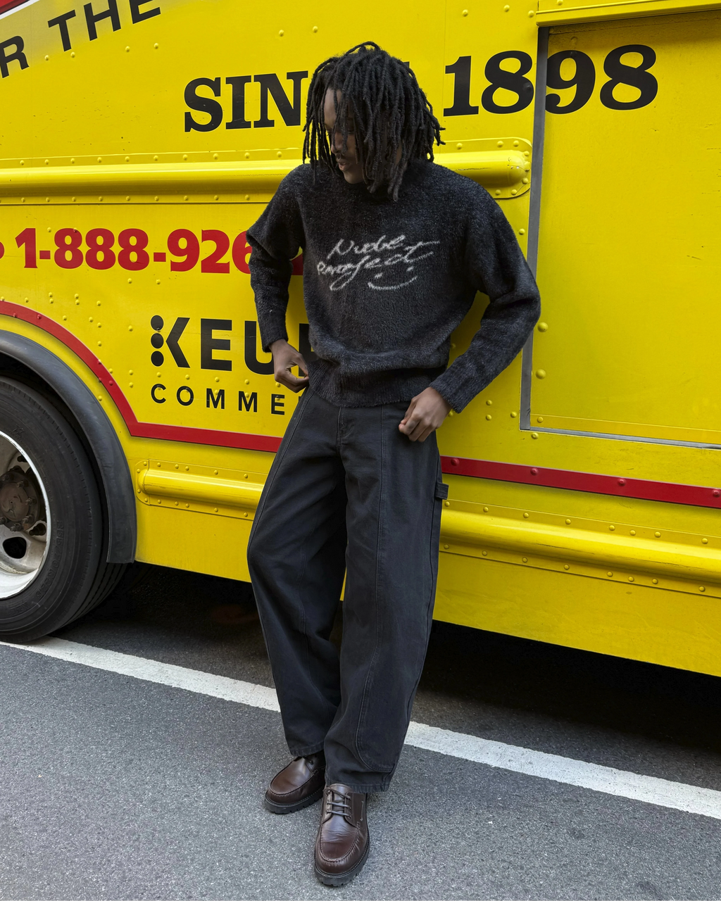 Pantalón Vaquero Barrel Negro