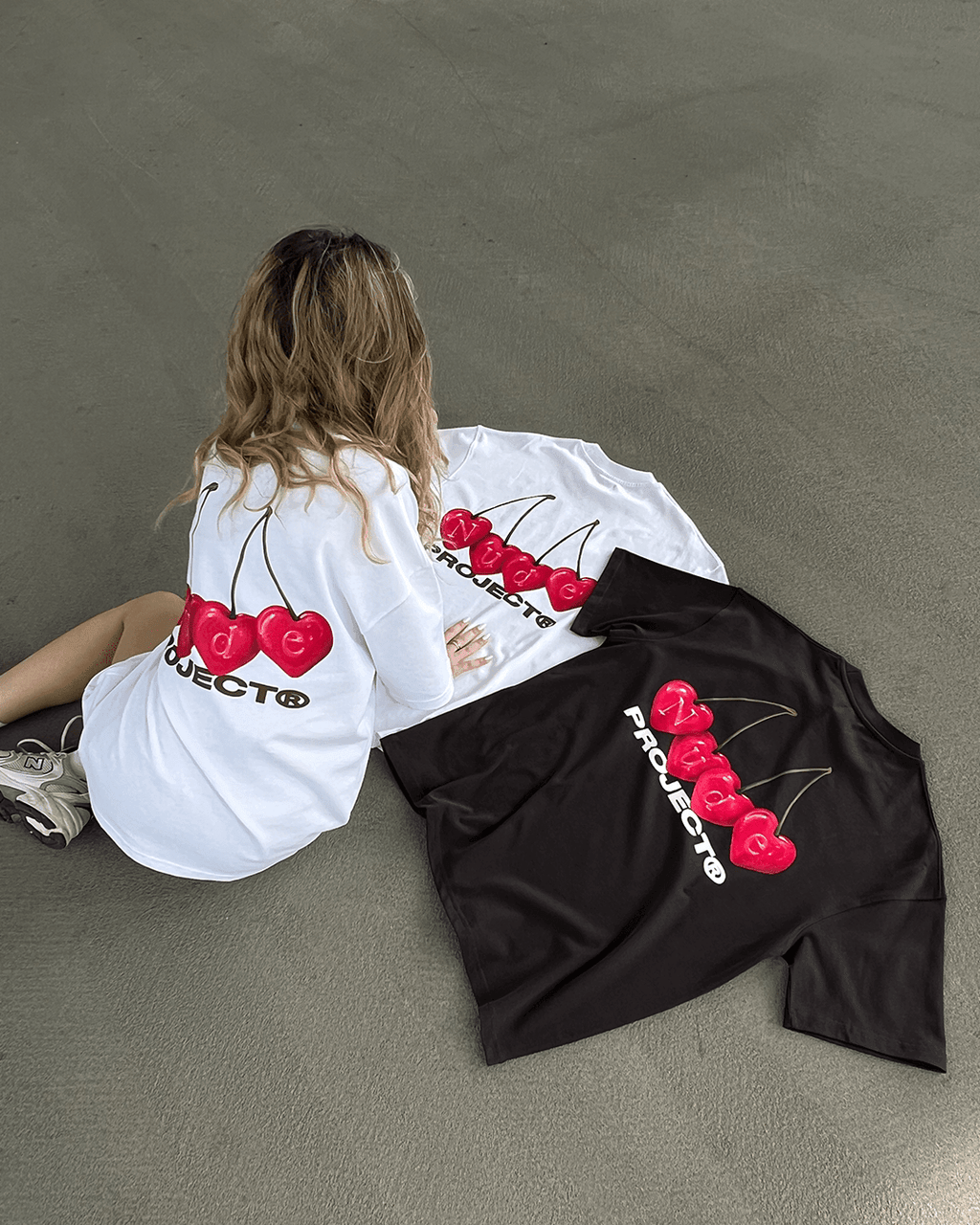 Camiseta Cherry Negra